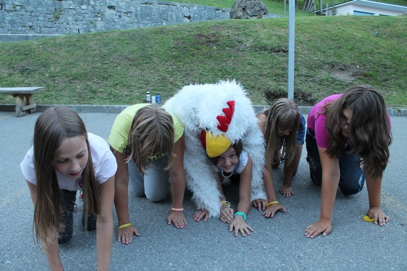 Village Camps International Summer Camp Leysin, Switzerland 2025-08-09 https://www.villagecamps.com/journals_admin/images/699-34-petting zoo (88).jpg